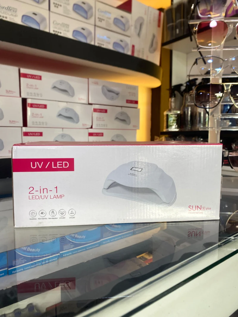 2-in-1 UV/LED nail lamp in its box